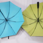 Payung golf lapisan luar hitam